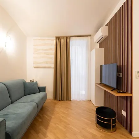 Dimora Dei Martiri Apartamento *