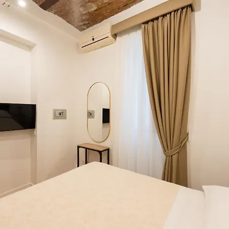 Dimora Dei Martiri Naples